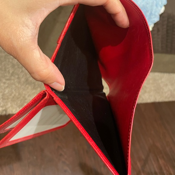 What a great function Auth Louis Vuitton wallet?! - Picture 14 of 15